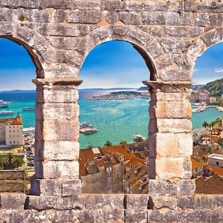 公寓 Delux Maja In Split Žrnovnica